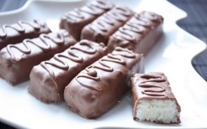 bounty-cokoladice-recept-gotov-u-10-minuta